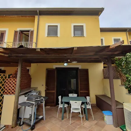Casa Smile - 50mt Dalla Prázdninový dům